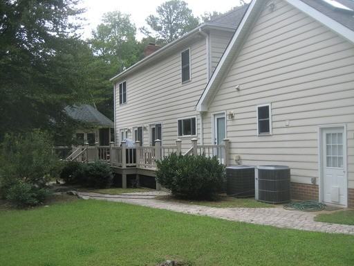 1015 Turners Landing Rd - Photo 3 of 10