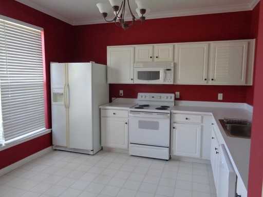 3966 Elizabeth Glen Way - Photo 3 of 11