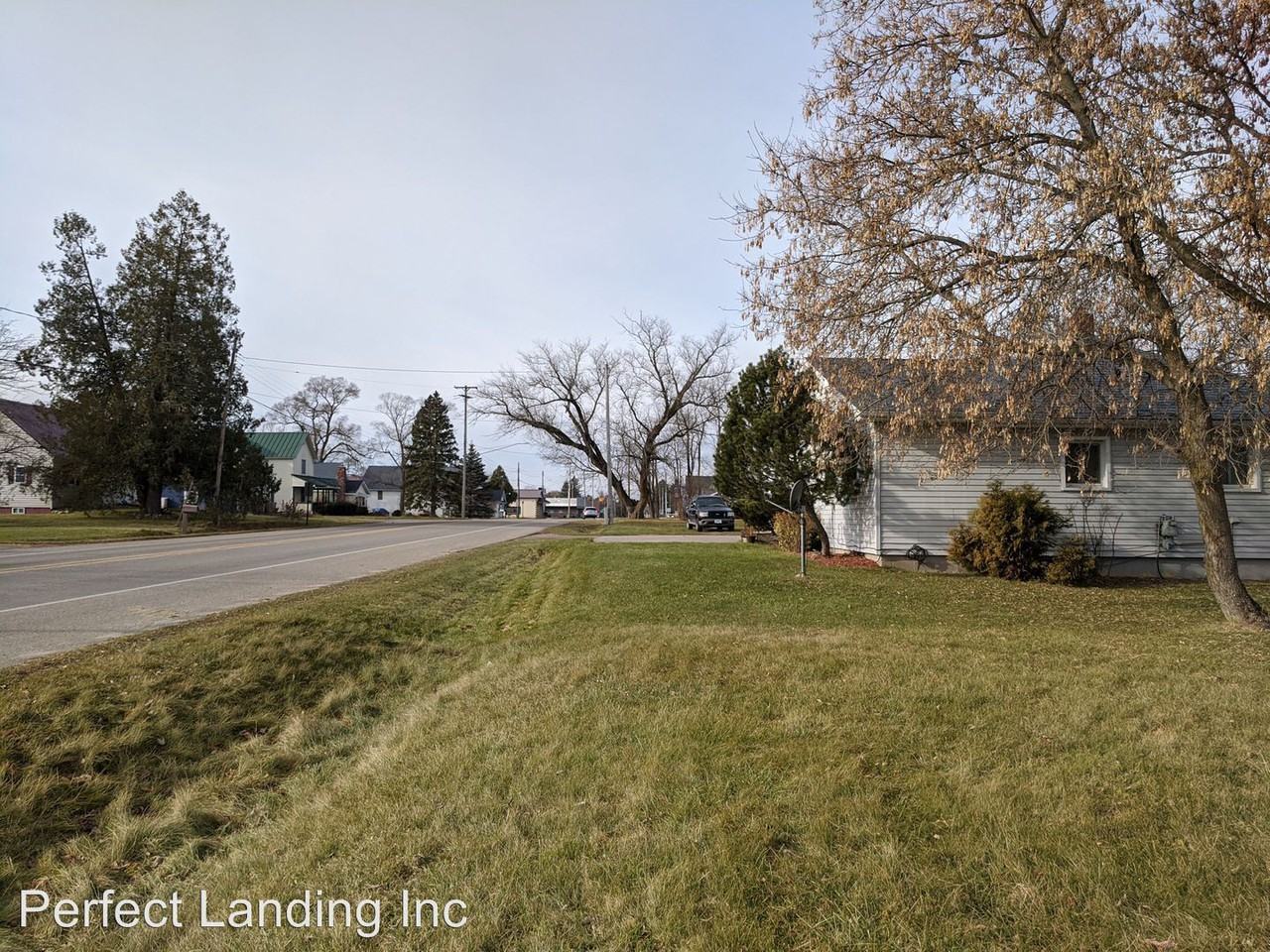 219 E Main St - Photo 3 of 11