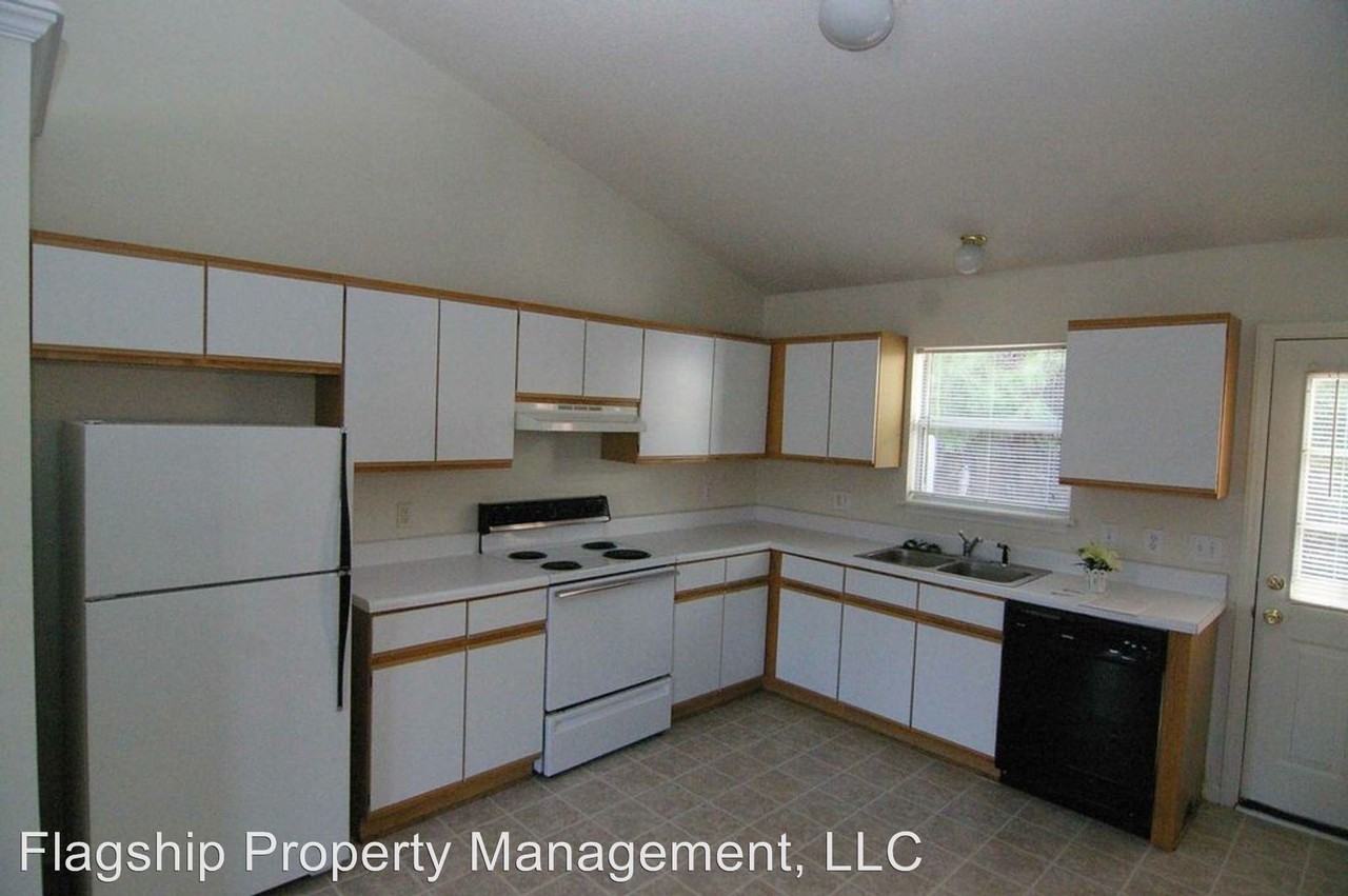 1405 Angels End - Photo 3 of 6