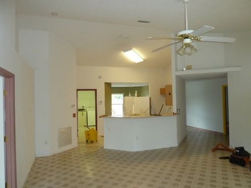 559 NW Twylite Terrace - Photo 2 of 16