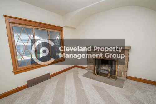 4937 E 111th St Up - Photo 3 of 10