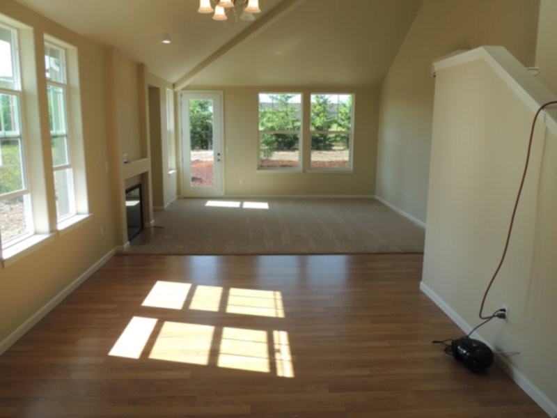 211 Snapdragon Lane - Photo 2 of 11