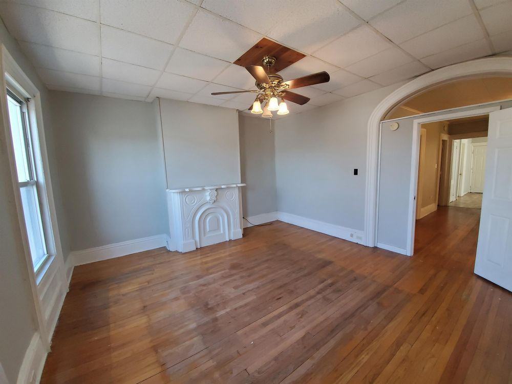 43 High Street - 2 - Photo 3 of 17