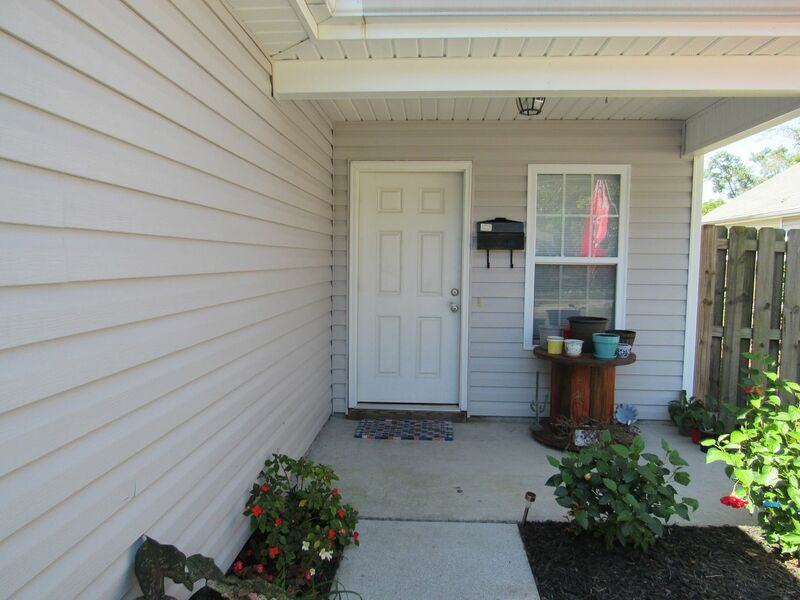 2034 Monroe St - Photo 3 of 11