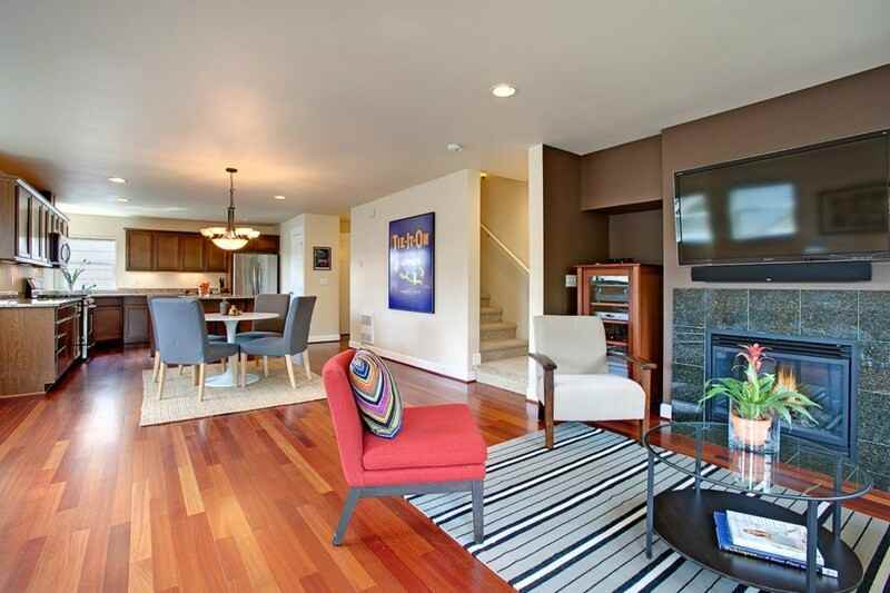 3806 Interlake Ave N #A - Photo 2 of 10