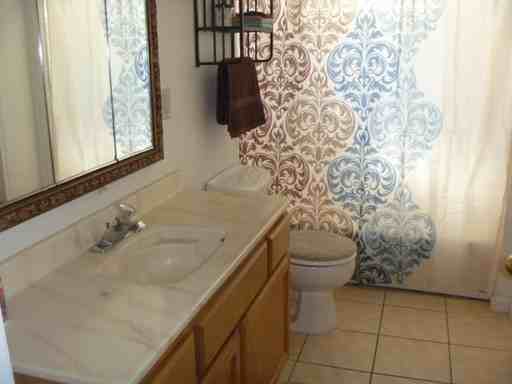 1033 E Fremont St - Photo 3 of 5