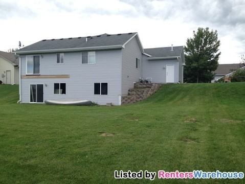 153 Pheasant Ridge Dr - Photo 3 of 13