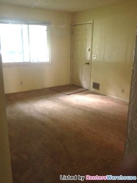 1674 N Manton St - Photo 2 of 10