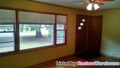 3627 Creekview Rd - Photo 2 of 5