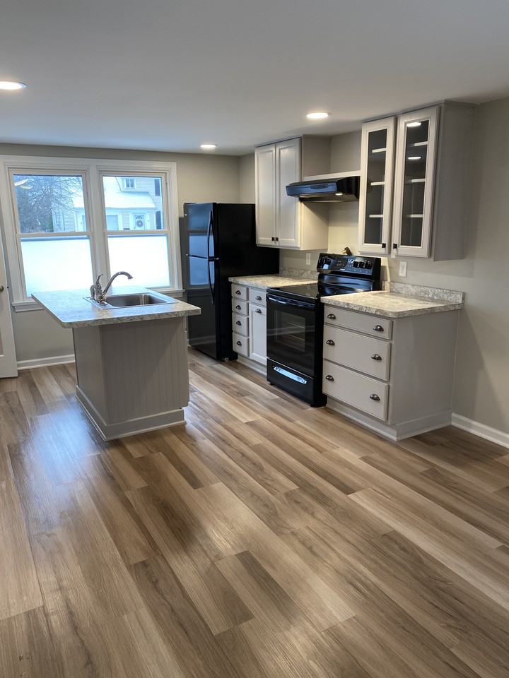 11 Highland Ave #1LOWER - Photo 2 of 9