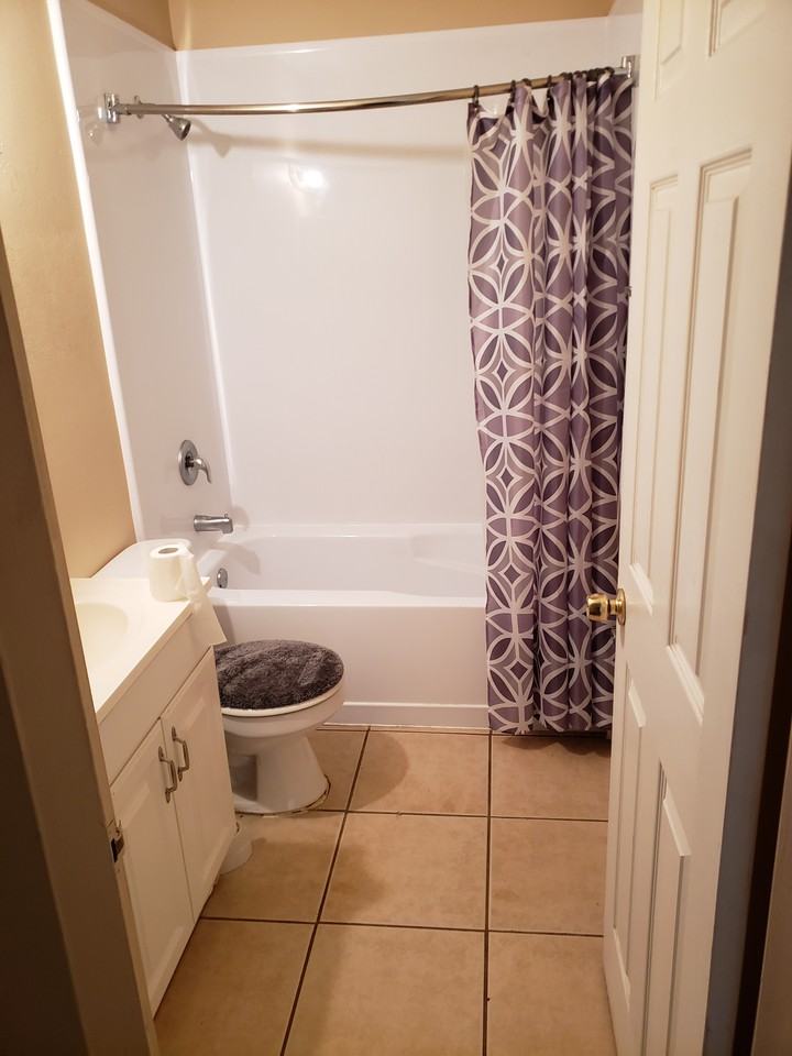 8420 Madeline Dr - Photo 3 of 10