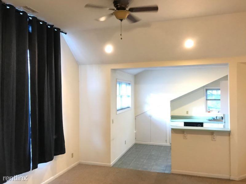 310 Highland St - Photo 3 of 7