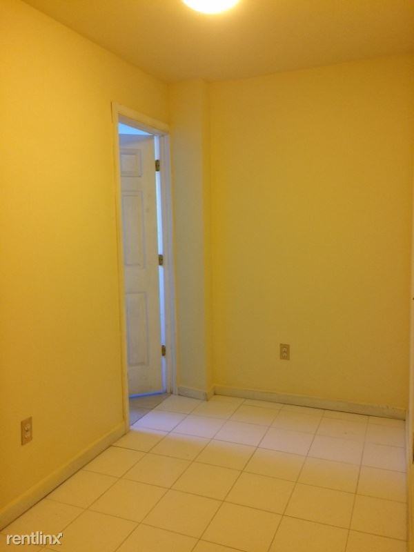 27 Chestnut St. 1 - Photo 3 of 10