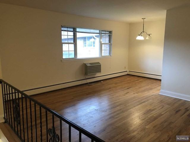 502 Washington Drive - Photo 2 of 11