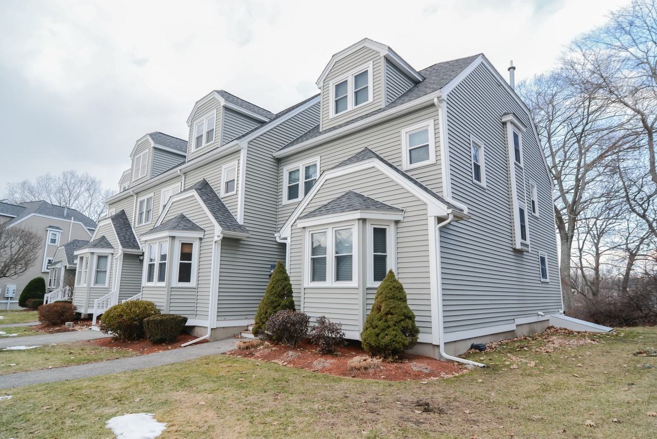 187 Merrimack Meadows Lane - Photo 2 of 38