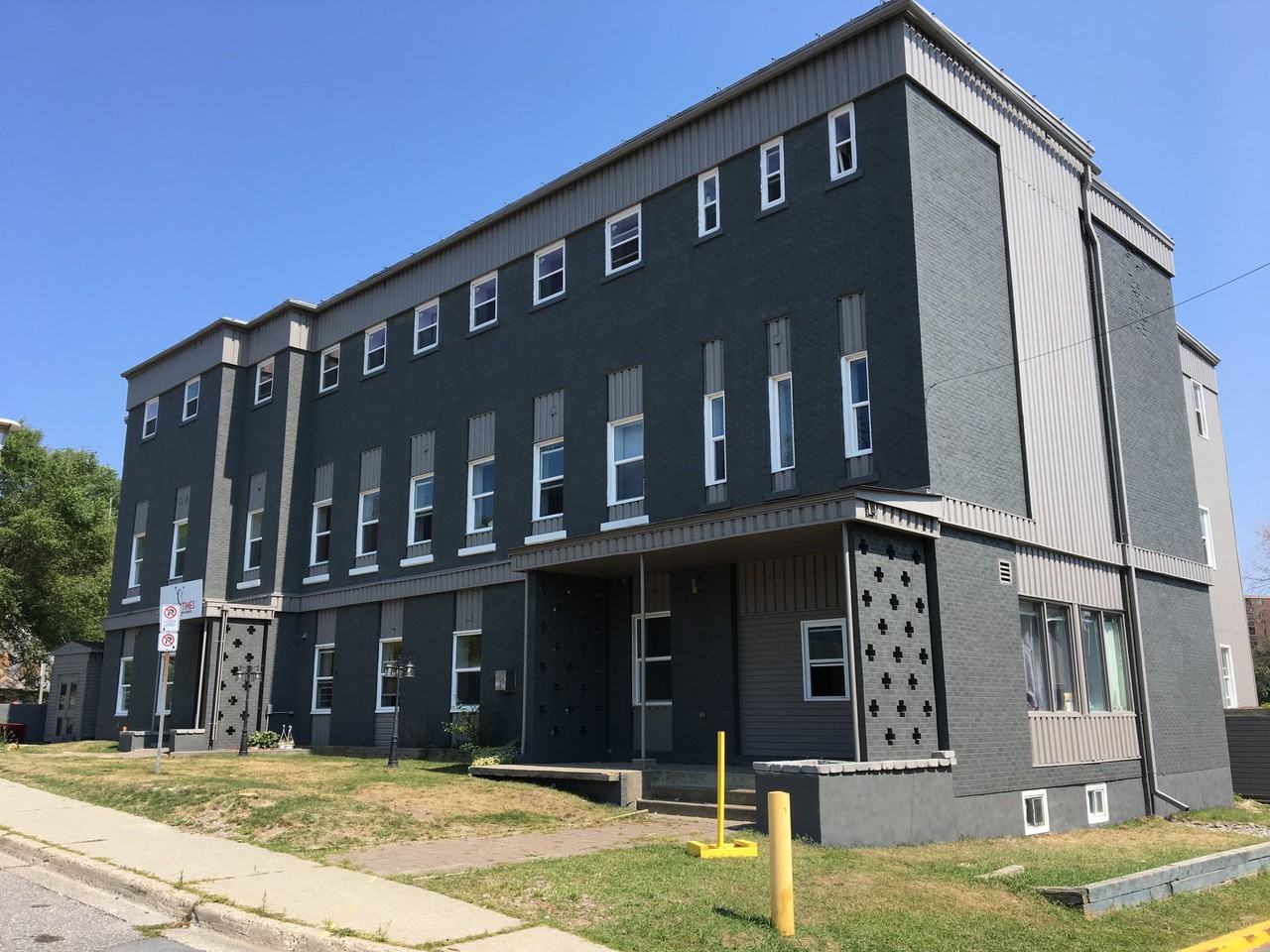 82 Ignatius Street