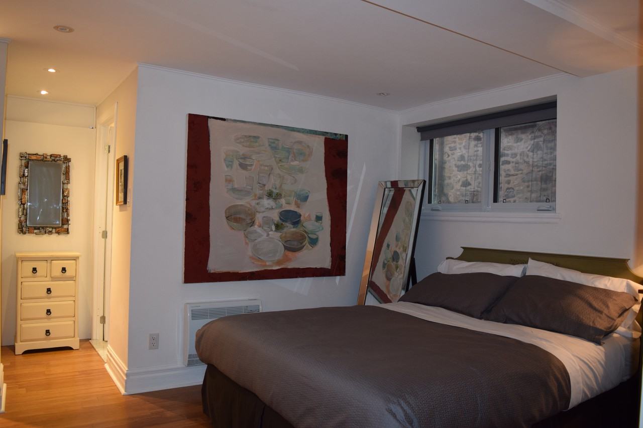 3764 Chemin de la Côte-des-Neiges - Photo 2 of 10