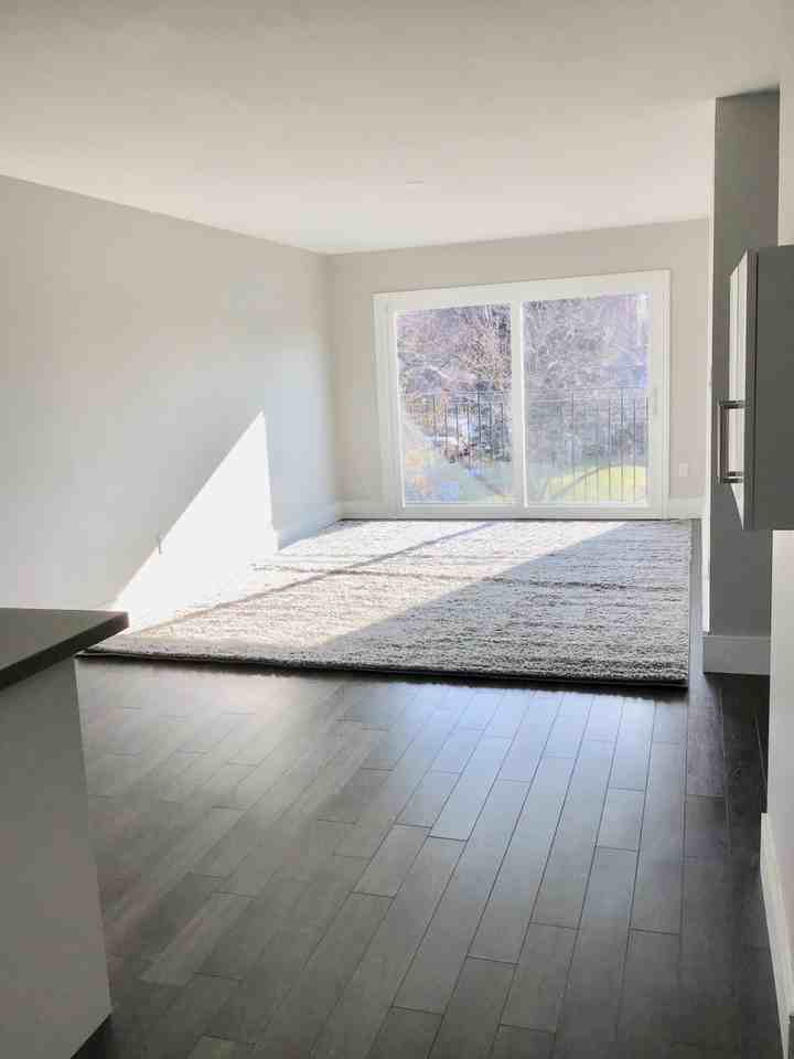 10 Lincoln Street #3 - Photo 2 of 7