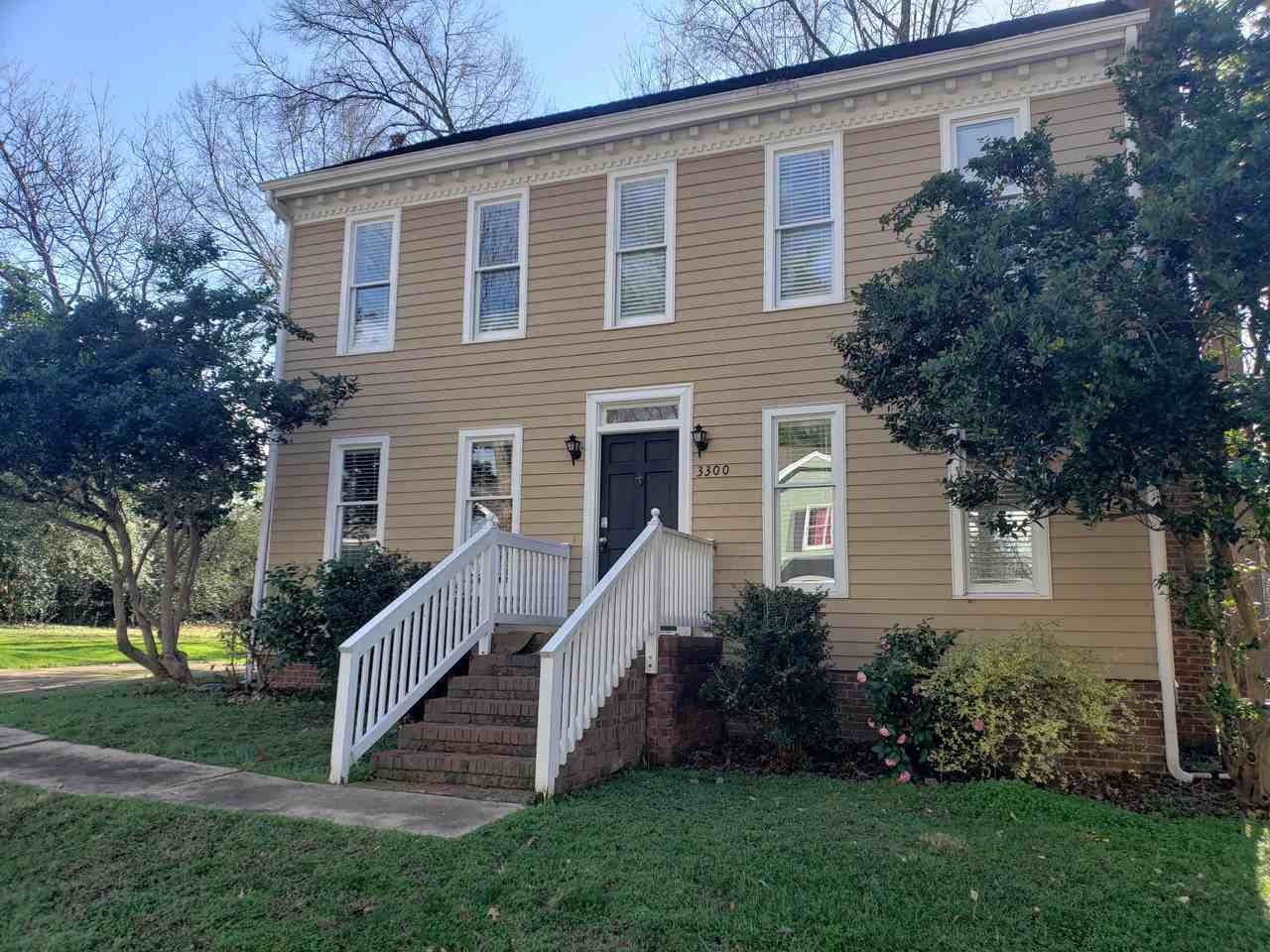 3300 Gatcombe Pl - Photo 2 of 32