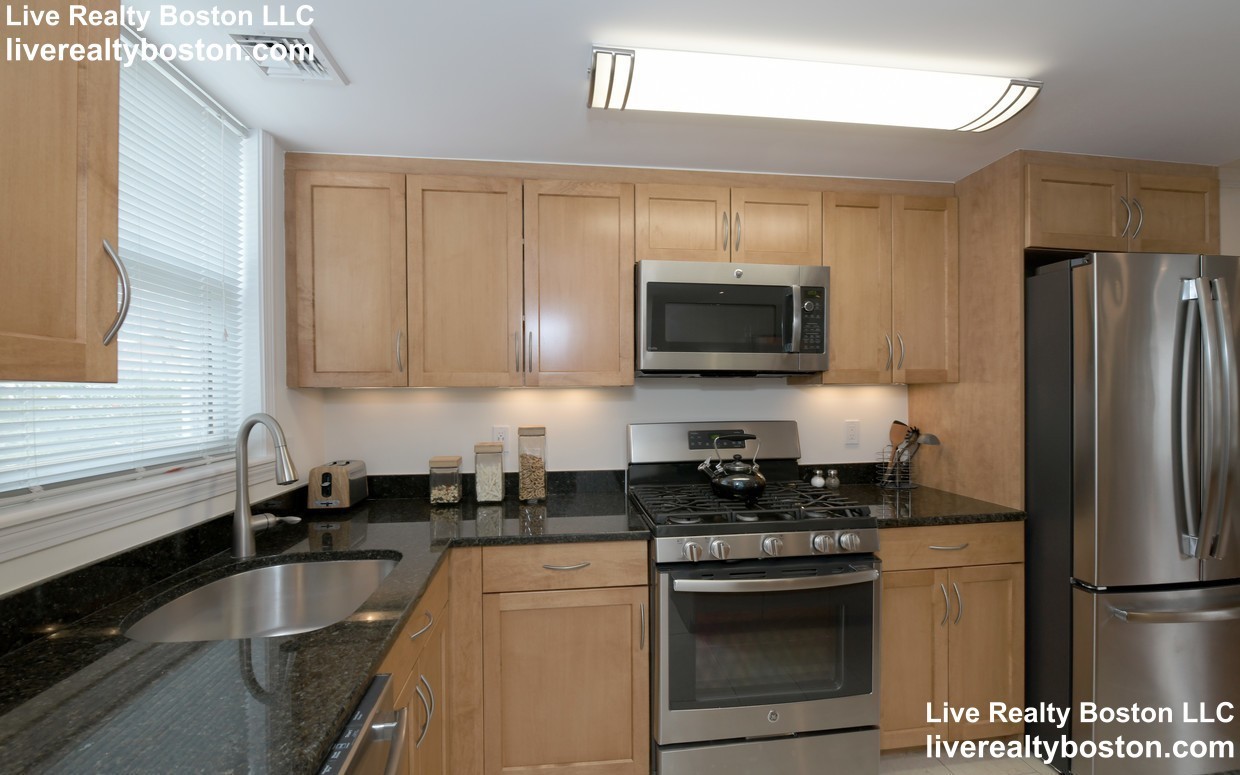90 Gerry Road - Photo 2 of 4