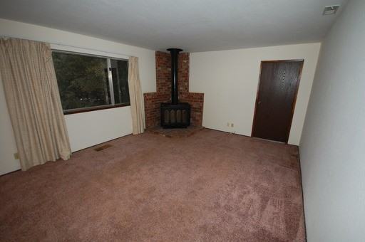 13891 Druid Ln - Photo 2 of 12