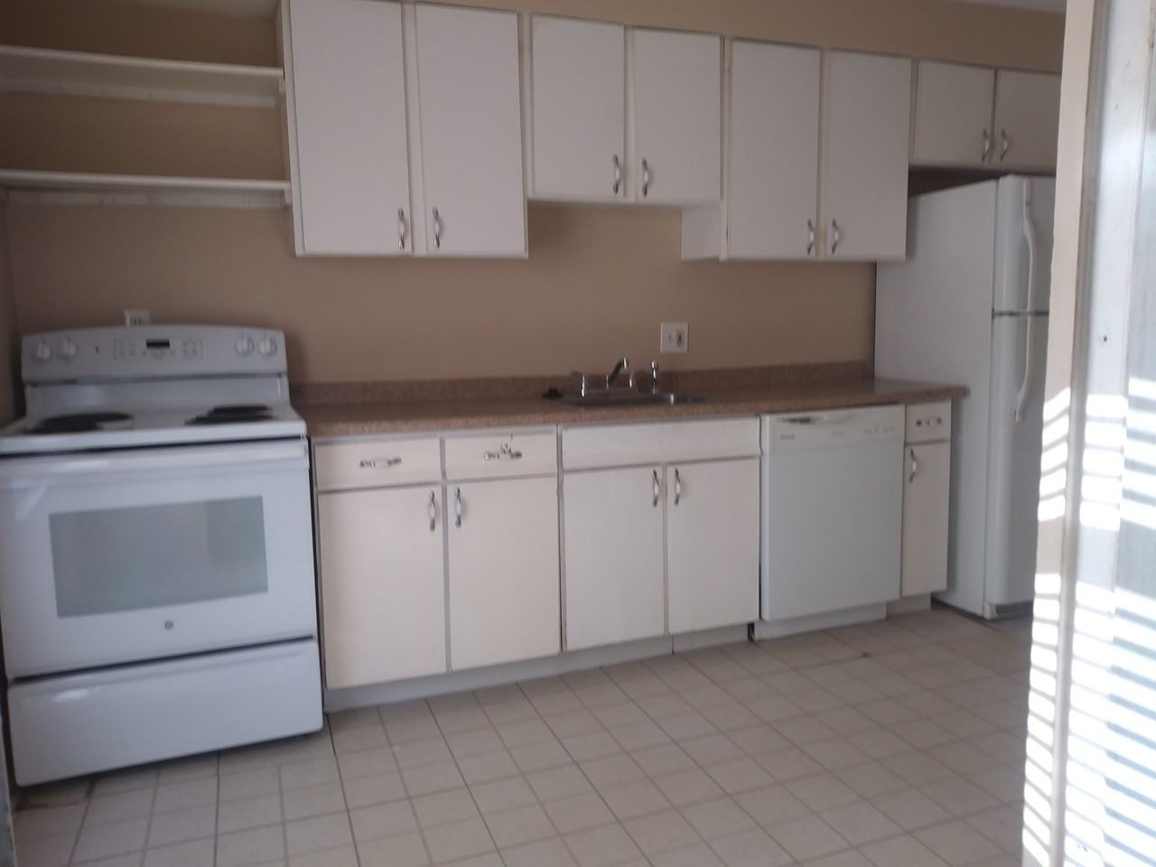 8420 Madeline Dr - Photo 2 of 10