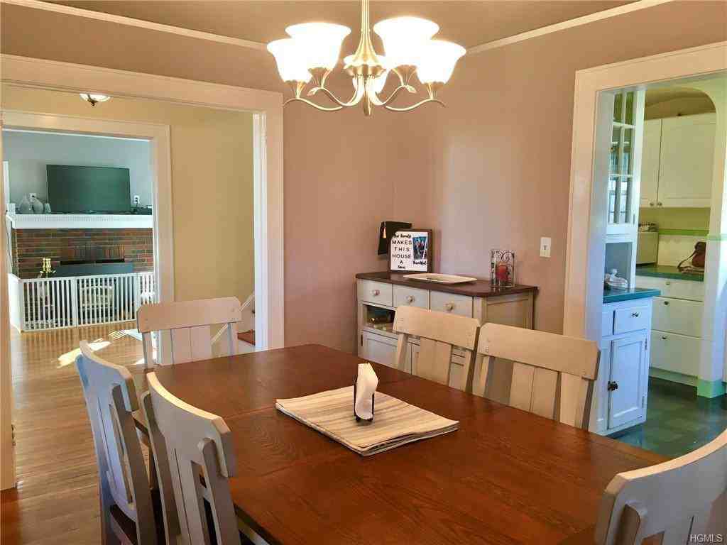 9 Hillcrest Avenue - Photo 2 of 24