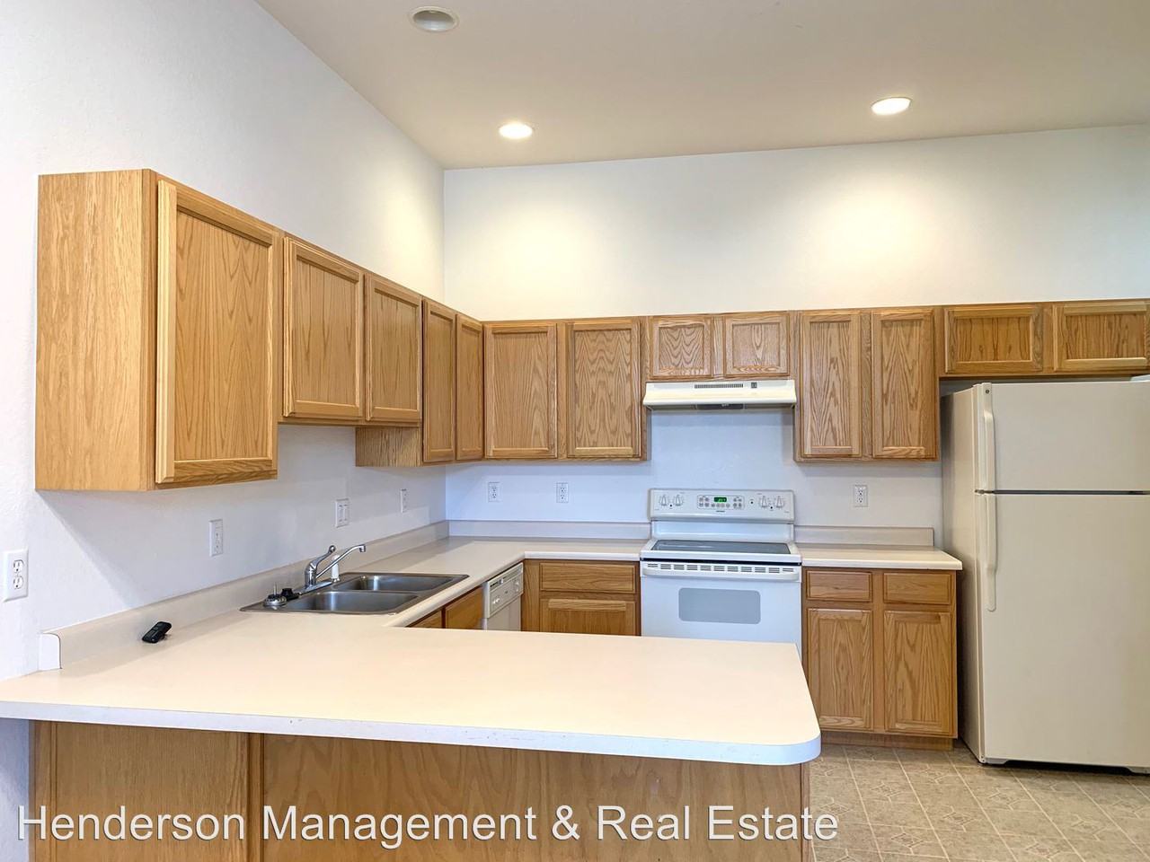 1781 Laurus Ln. - Photo 2 of 17