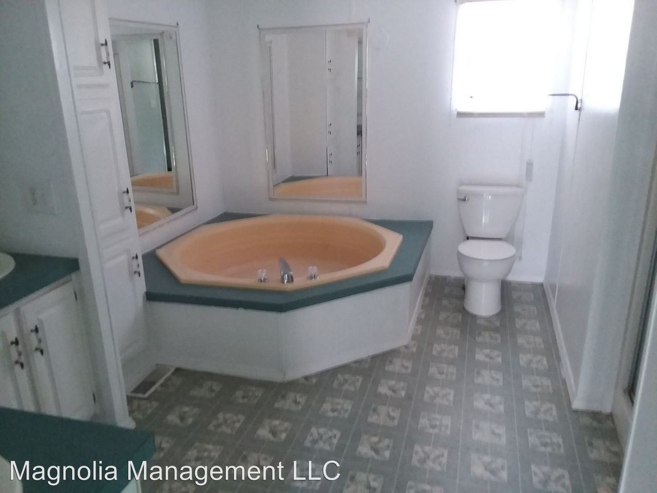 61 Lucinda Lane - Photo 3 of 12