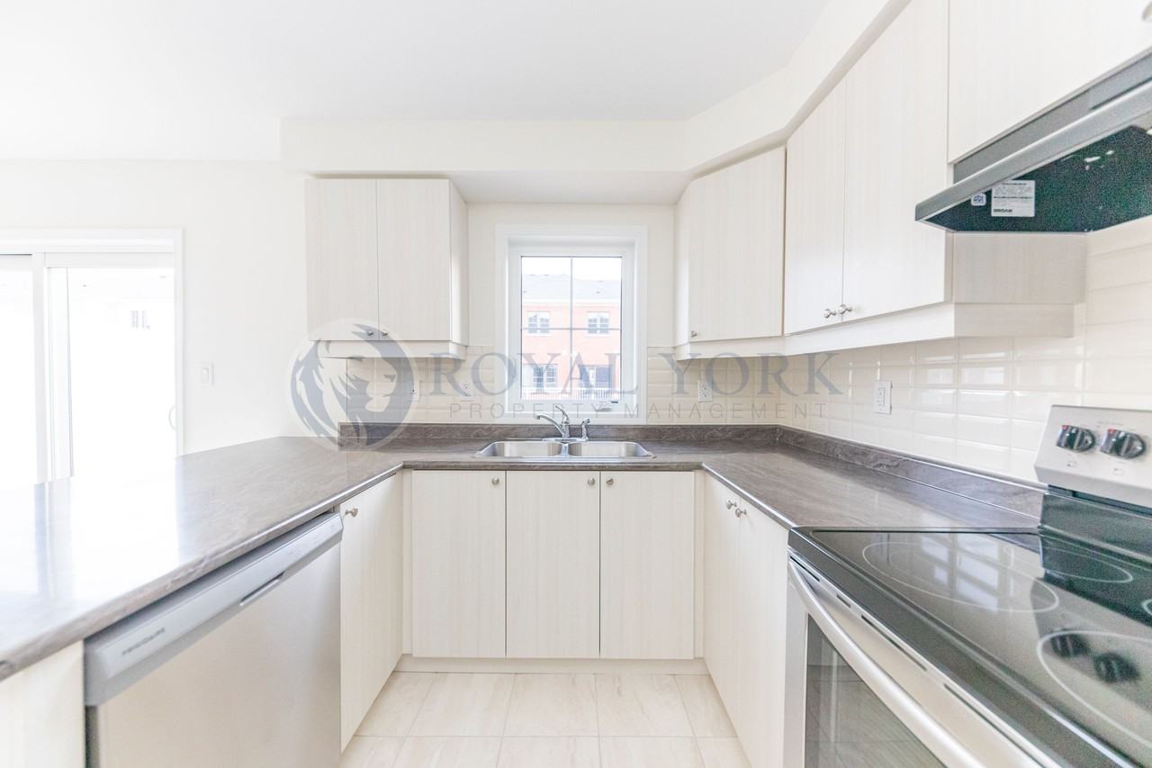 57 57  Whitefish Street - Photo 2 of 26