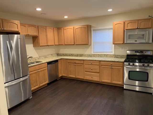 333 N Wilmette Ave - Photo 2 of 14