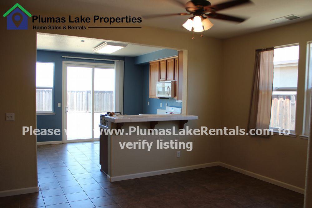 1649 Chateau - Photo 2 of 14