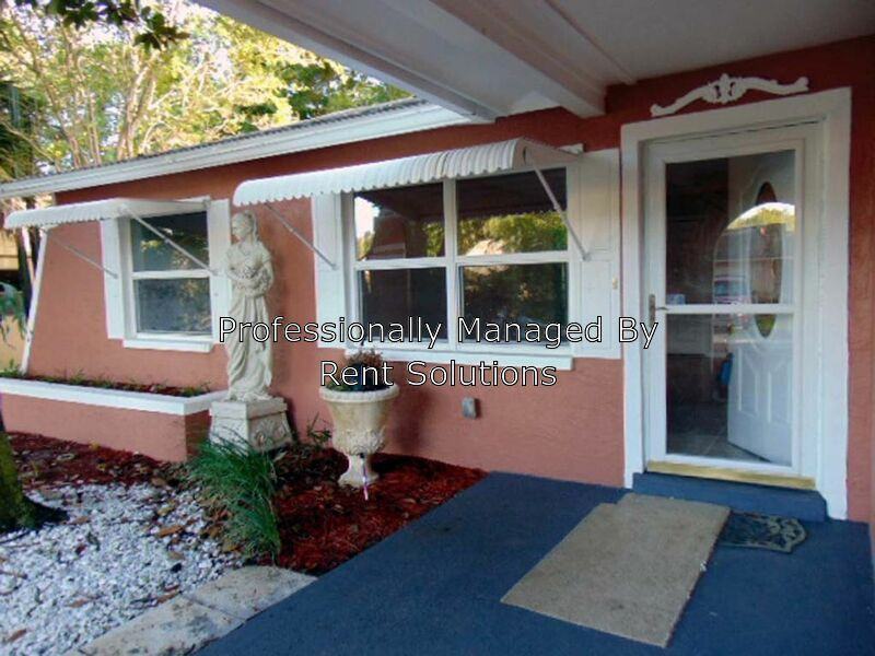 12816 128th Ave - Photo 2 of 18