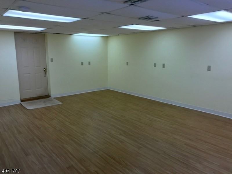 7 Mountain Rd - Photo 3 of 8