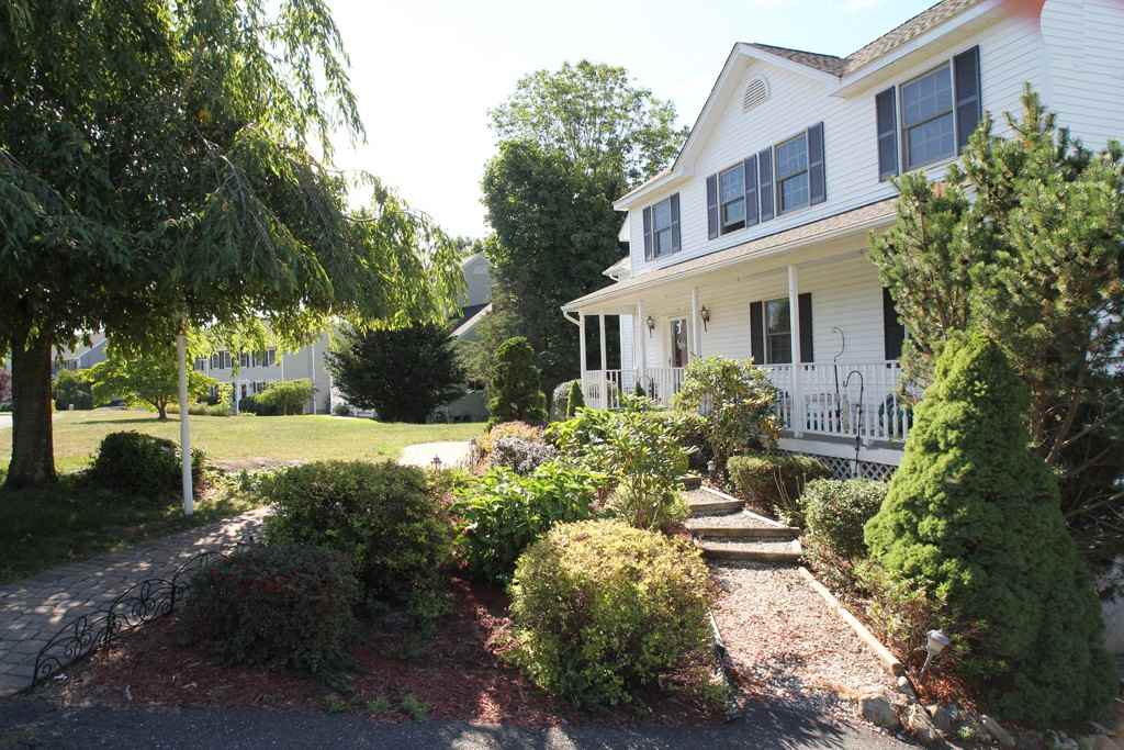 252 Mt Fair Dr - Photo 3 of 25