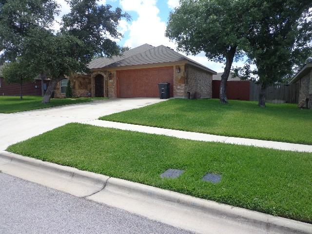 4709 Cougar Creek - Photo 2 of 35