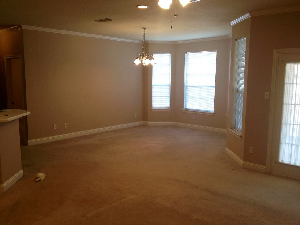 5610 Ridgerock Ct - Photo 3 of 12