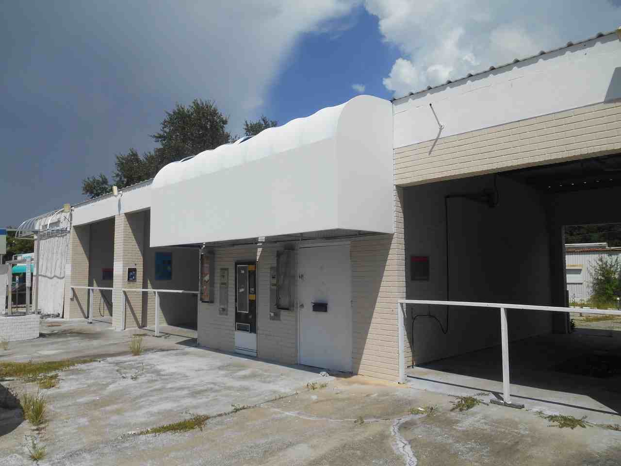 3539 Cleveland Ave - Photo 2 of 3