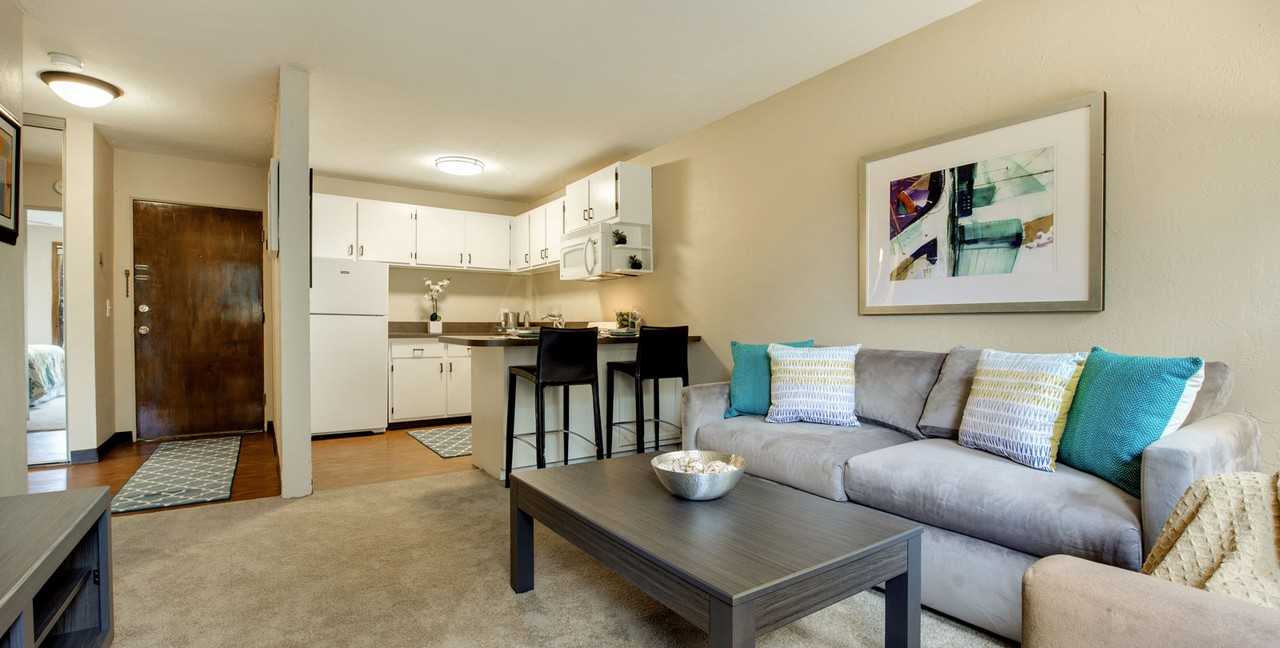 Ridgewood Arches - Photo 3 of 12