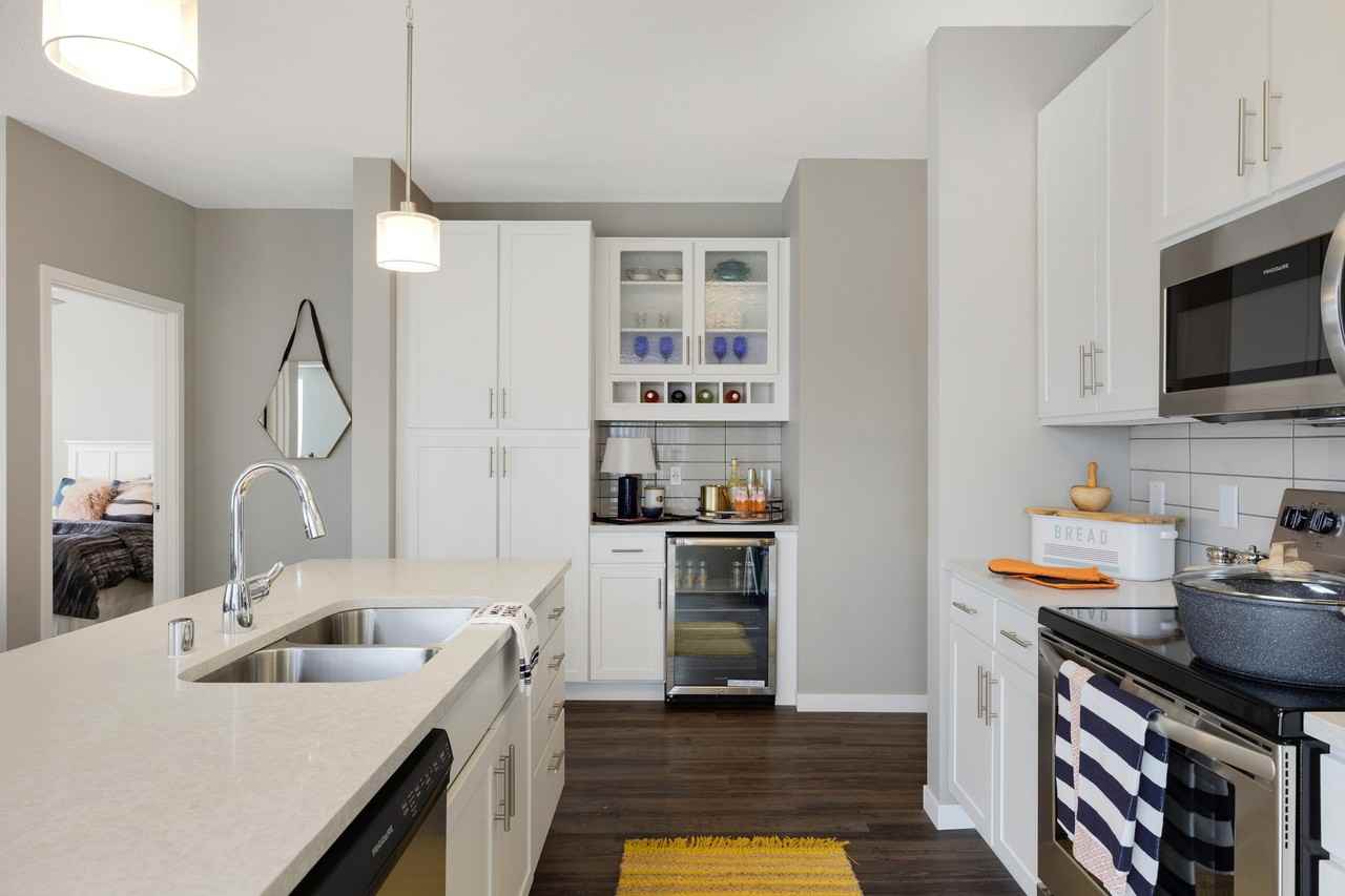 Galante at Parkside - Photo 3 of 29