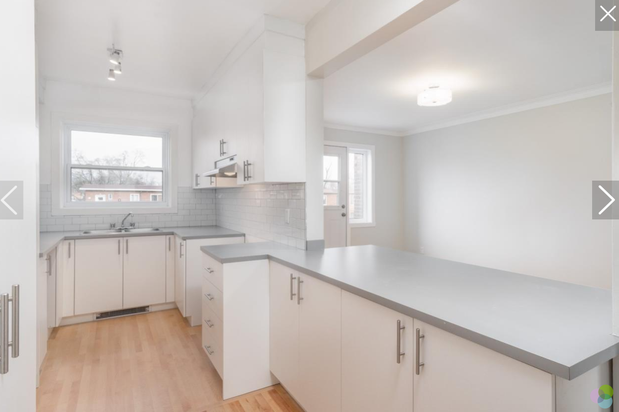 4961 Avenue Rosedale - Photo 3 of 11