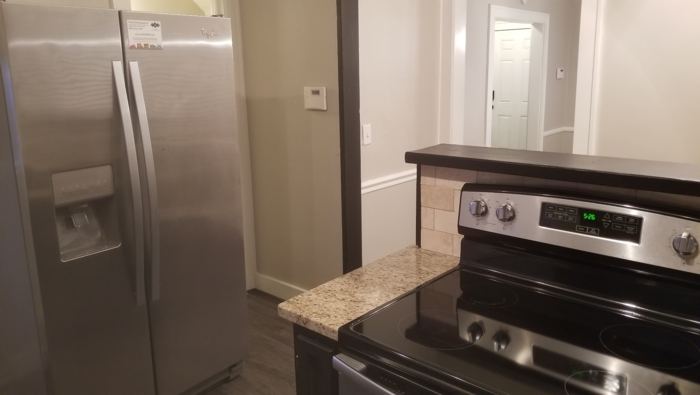 5911 Wornall Road - Photo 3 of 22