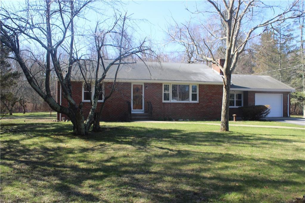 141 Danielson Pike - Photo 2 of 25