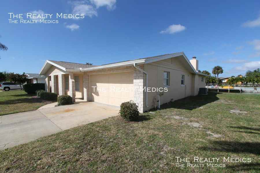 116 Anchor Dr - Photo 2 of 27