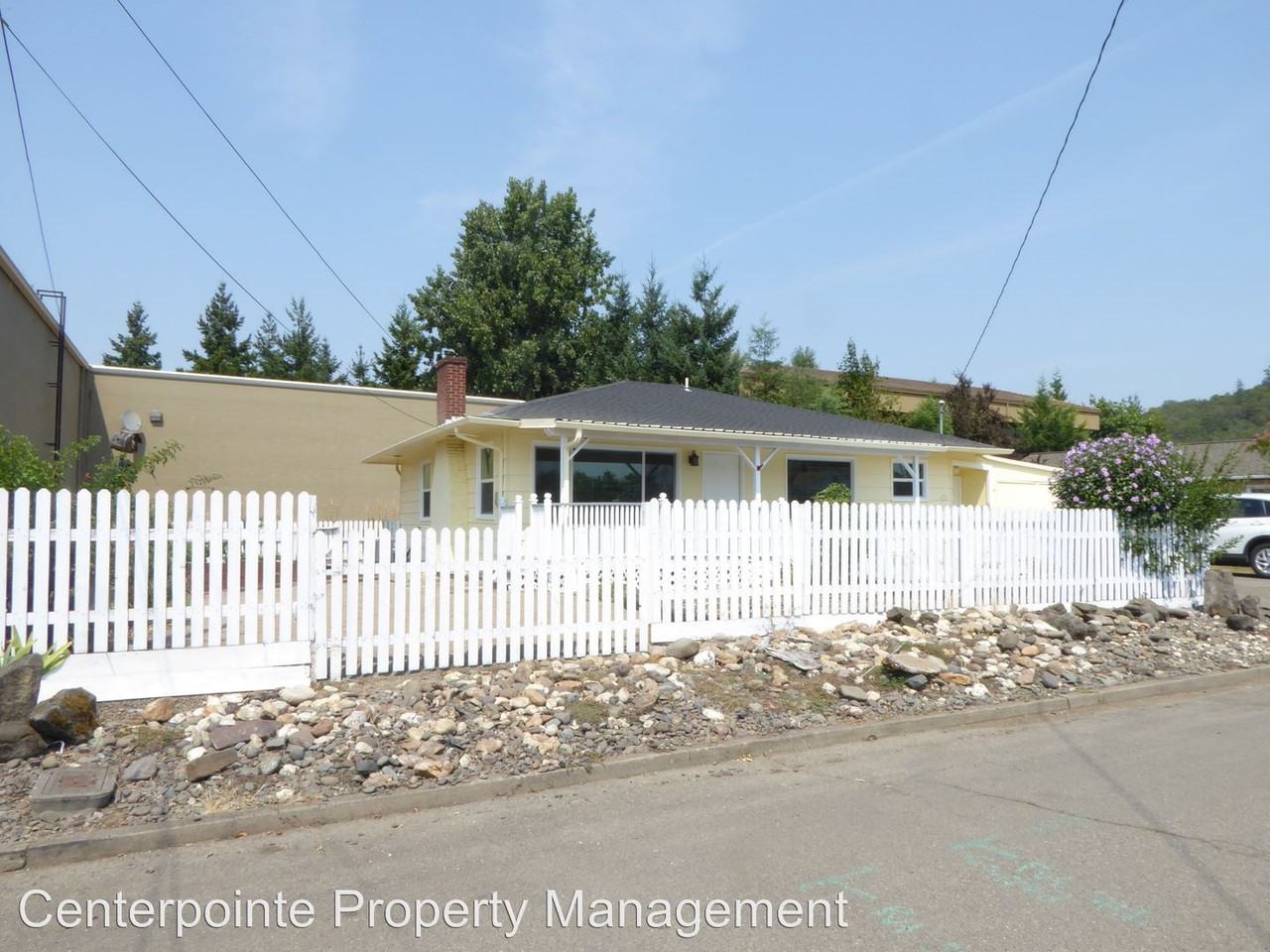 484 W. Clover Ave. - Photo 2 of 27