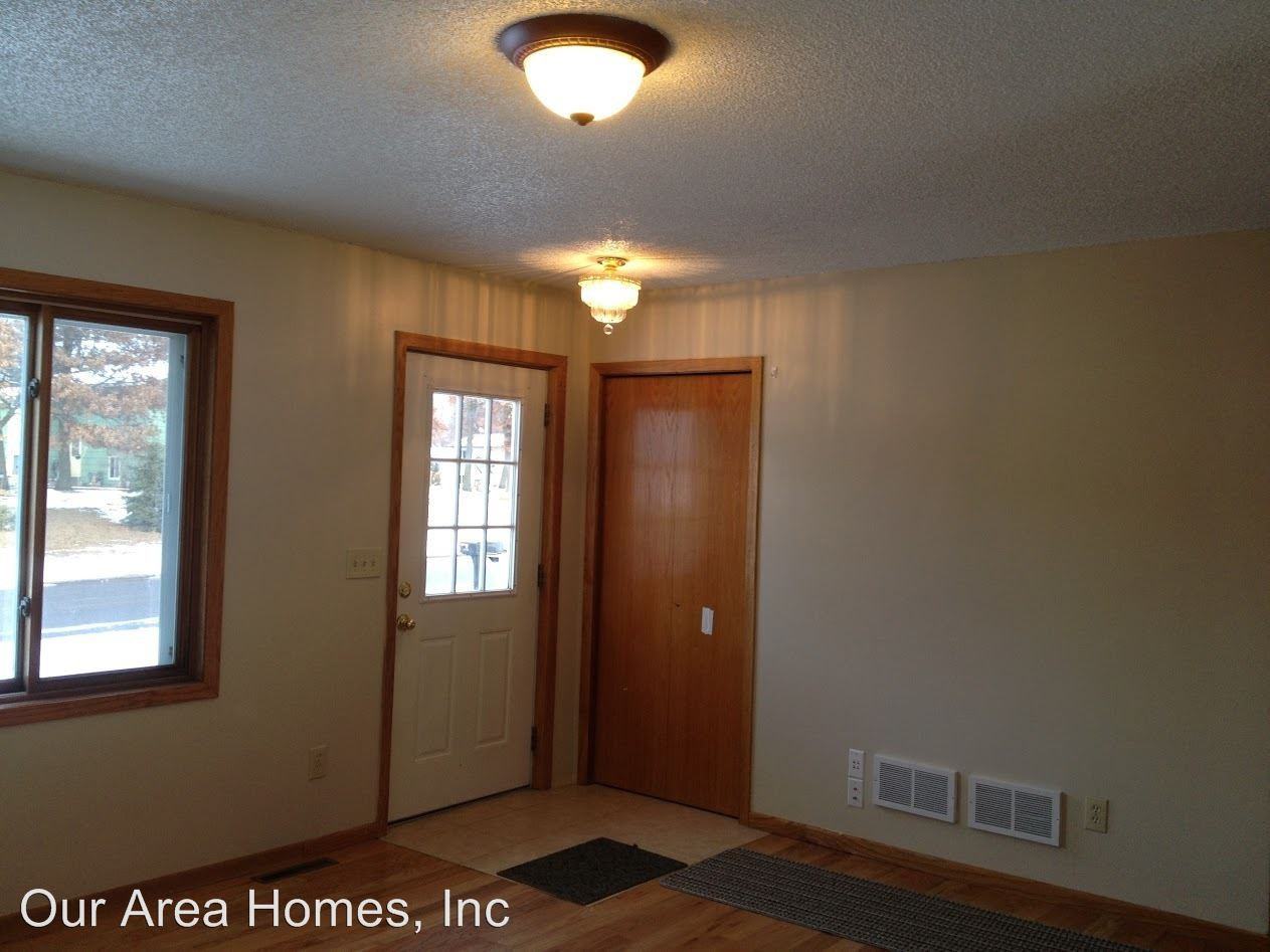 12992 3rd Ave N - Photo 3 of 8