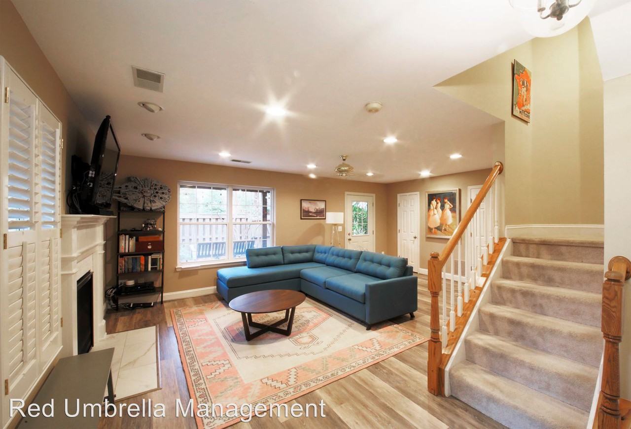 9660 Glendevy Court - Photo 2 of 33