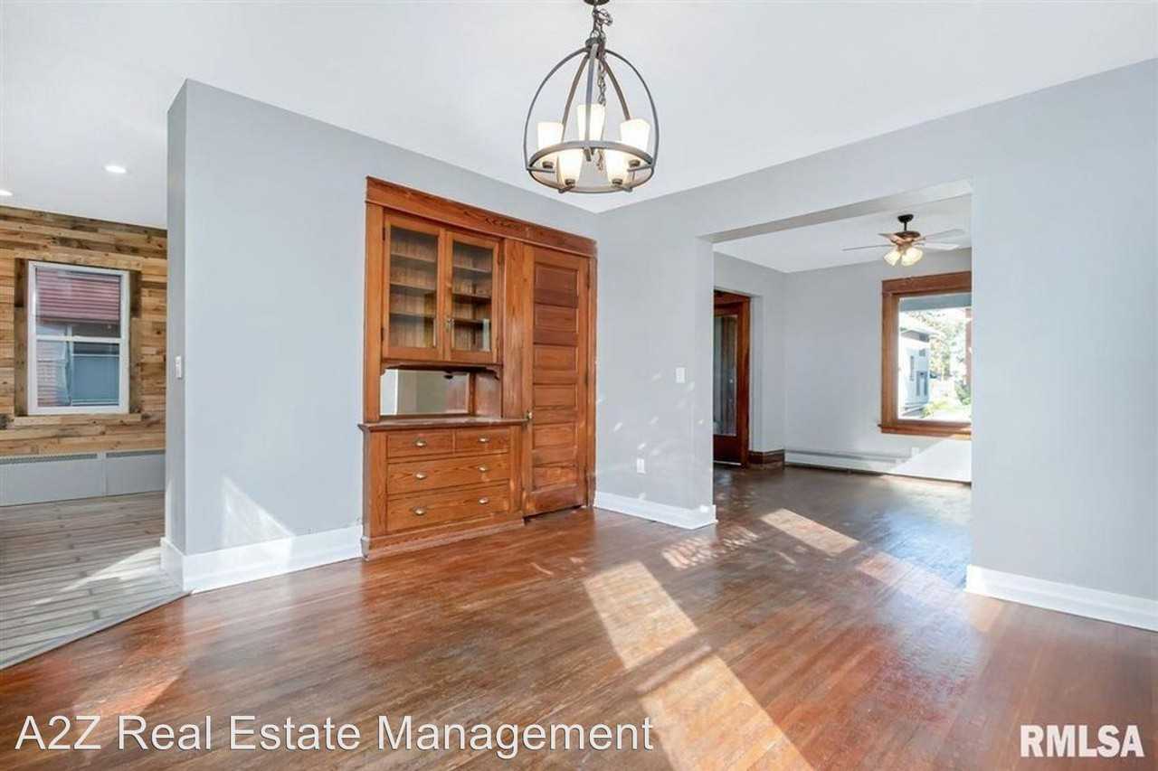 1216 20th Street - Photo 3 of 22