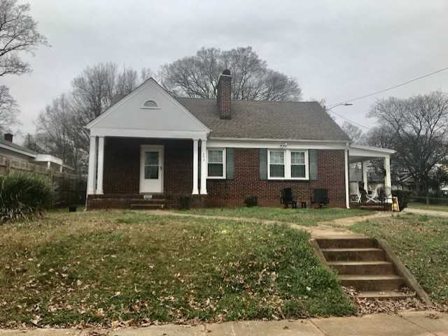 302 Plymouth Avenue - Photo 2 of 10